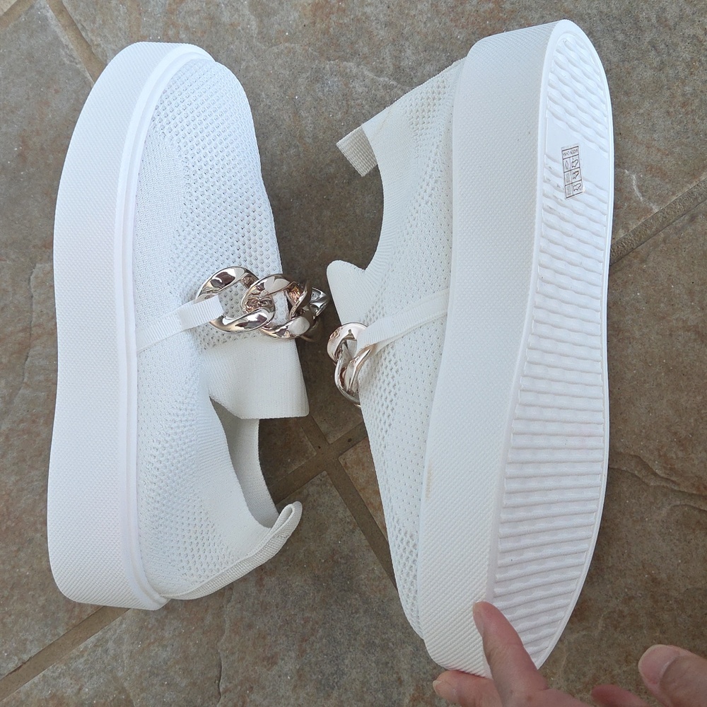White Mesh Slip-On Sneakers Silvertone Chain Detail Chunky Wedge NWOT Sz 10 - Picture 8 of 17